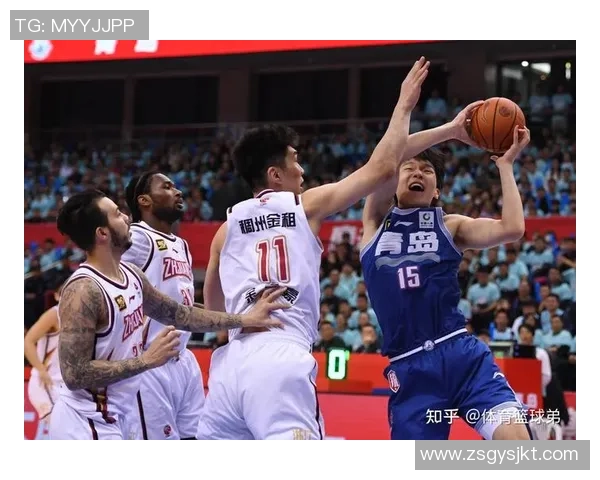 成都篮球队战术变革引发热议球迷热盼新赛季精彩表现